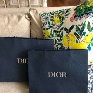 Dior navy and small white shopping bag new Excellent condition
